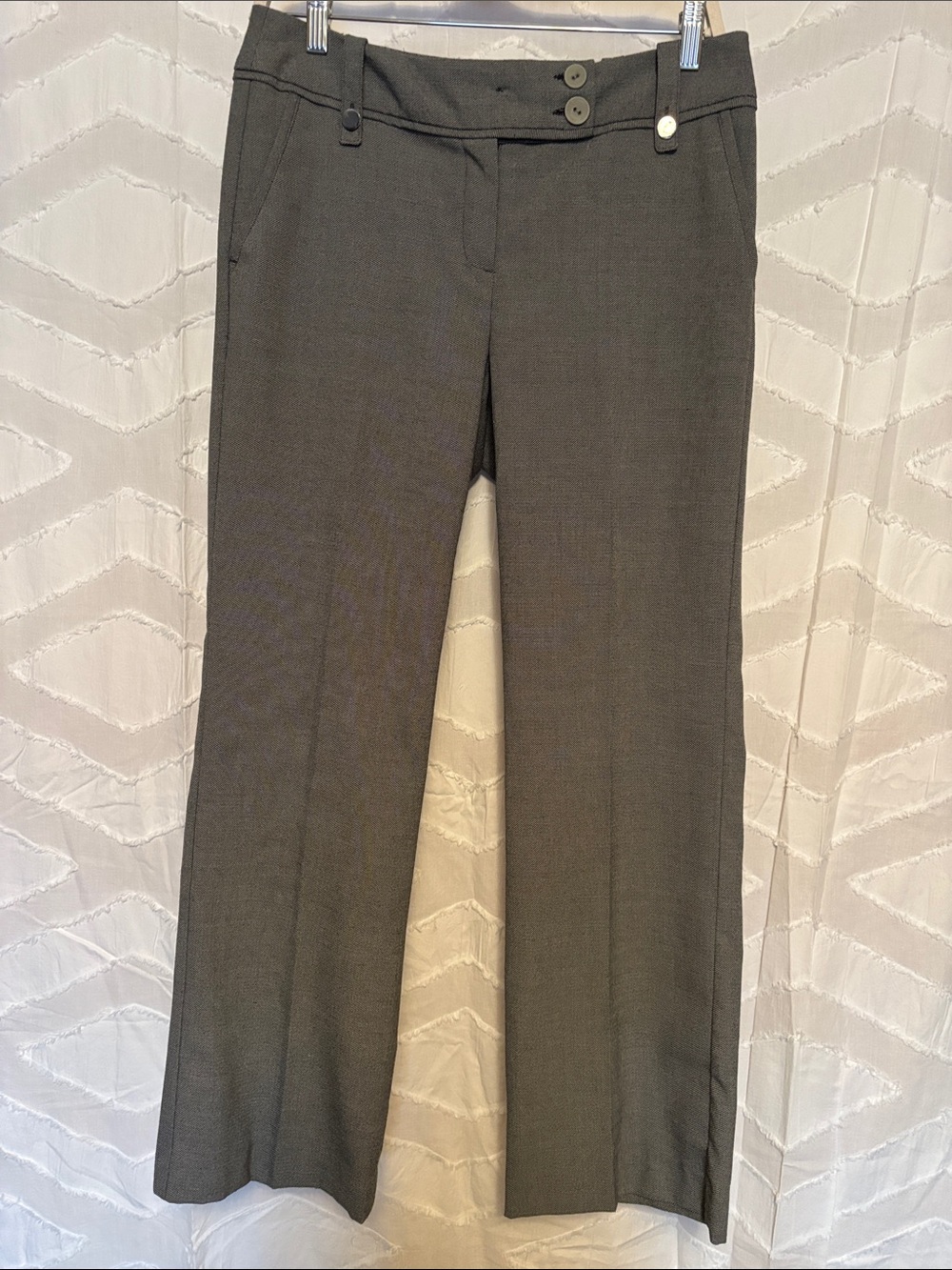 Larry Levine Petite muted grey tone Dress Pants